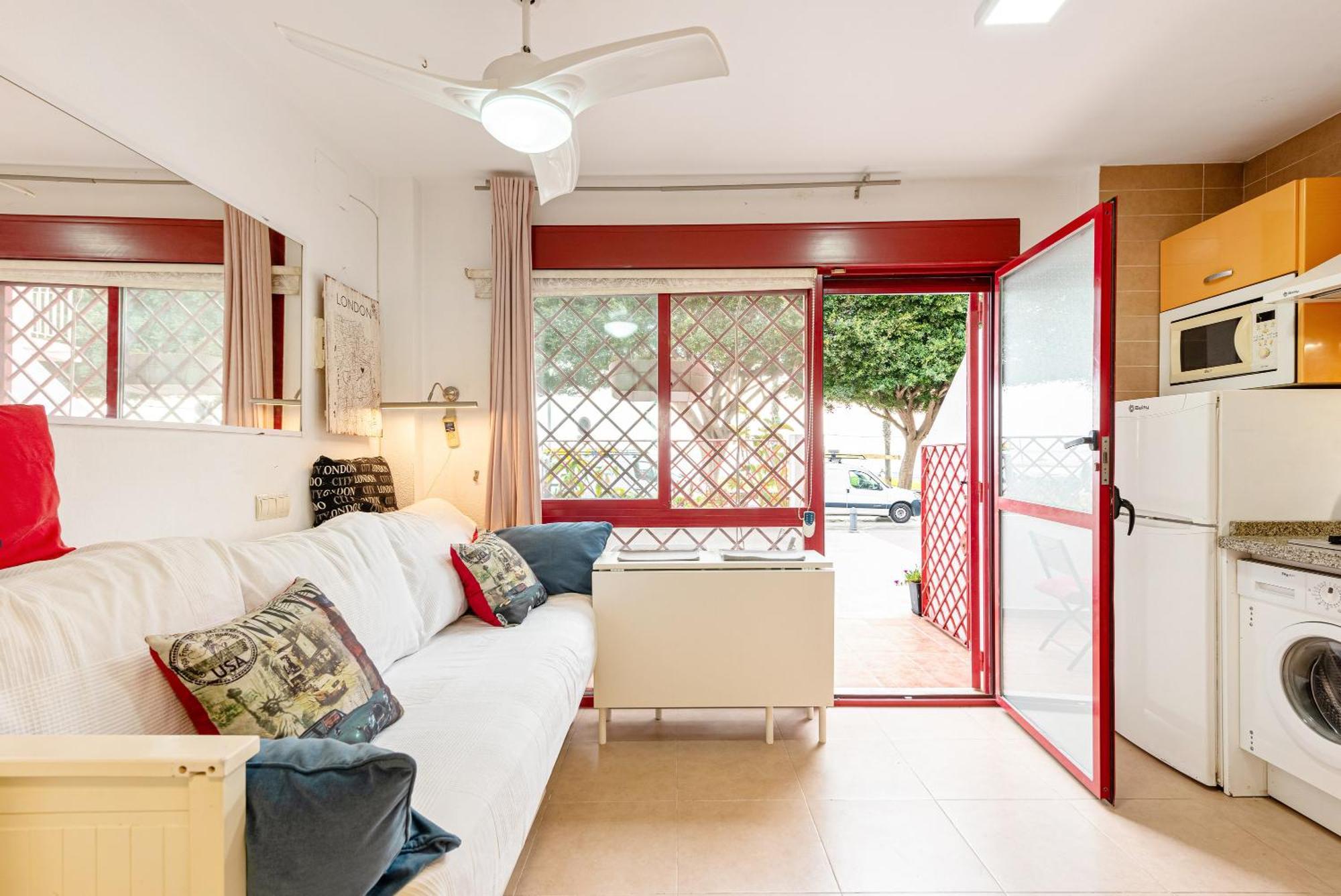 Casita Playa Apartment Malaga Bagian luar foto