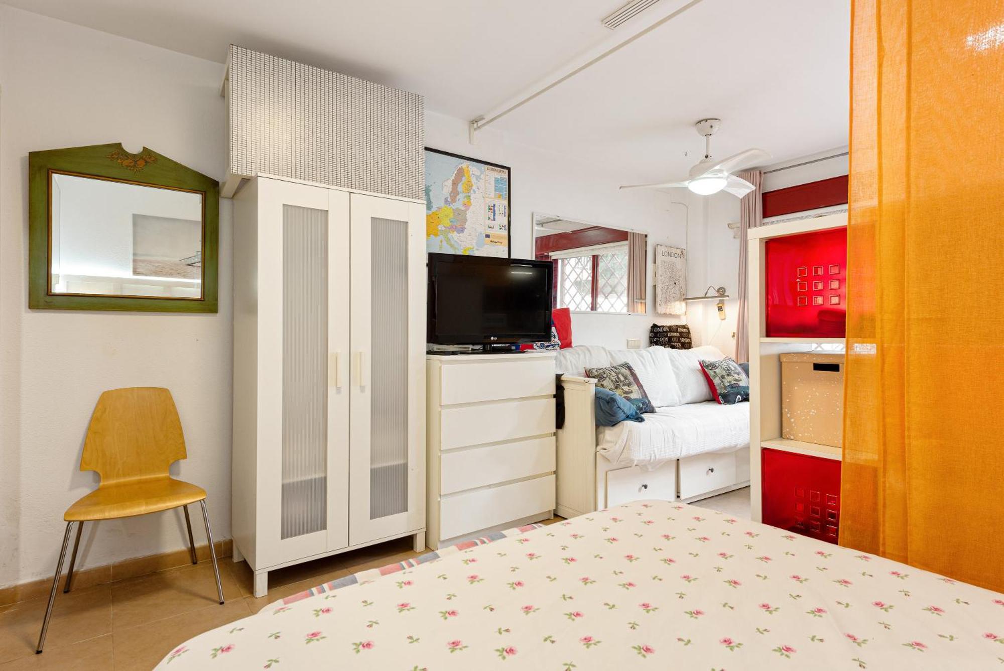 Casita Playa Apartment Malaga Bagian luar foto